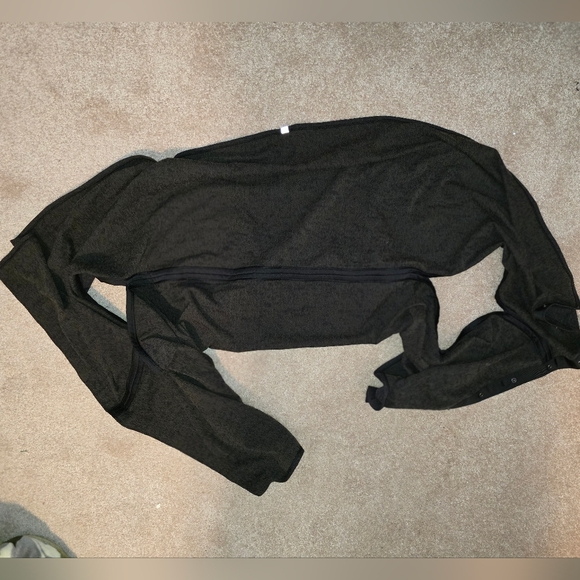 Lululemon Vinyasa Snap Scarf with arm holes / Shawl Jacquard Black Olive Rulu - Picture 5 of 9